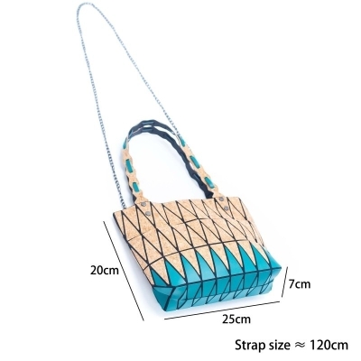 Borsa a mano più piccola in sughero con catena Geometric 2212