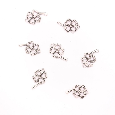 20 pezzi 14x24mm Ciondolo in argento antico Trifoglio Foglia di trifoglio Gioielli Ciondolo Accessori e componenti per gioielli 