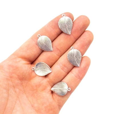 20 units 15x23mm Pendant antique silver Leaf jewelry pendant Jewelry Findings & Components D-3-409