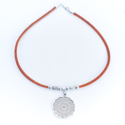 round flower pendant with Cork Necklace N-005